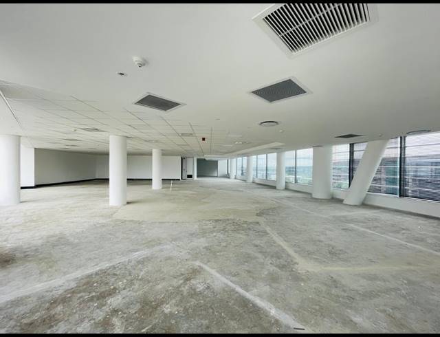 433M² OFFICE TO LET IN WATERFALL